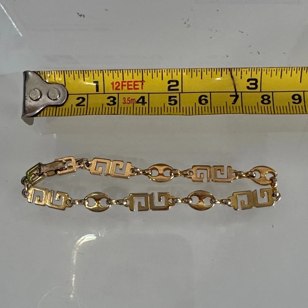 Givenchy VintageGold Necklace and Bracelet Set